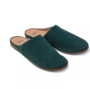 💚🔹️BEEK🔹️ Sanderling Forest Green Mule Flats Size 7